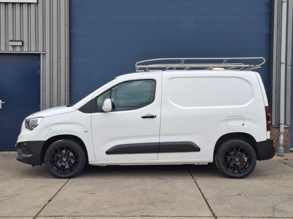 Opel Combo 1.6d l1h1 edition airco / cruise controle / navi / imperial / tr