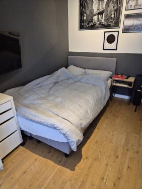 Boxspring 200 x 120 cm gratis ophalen