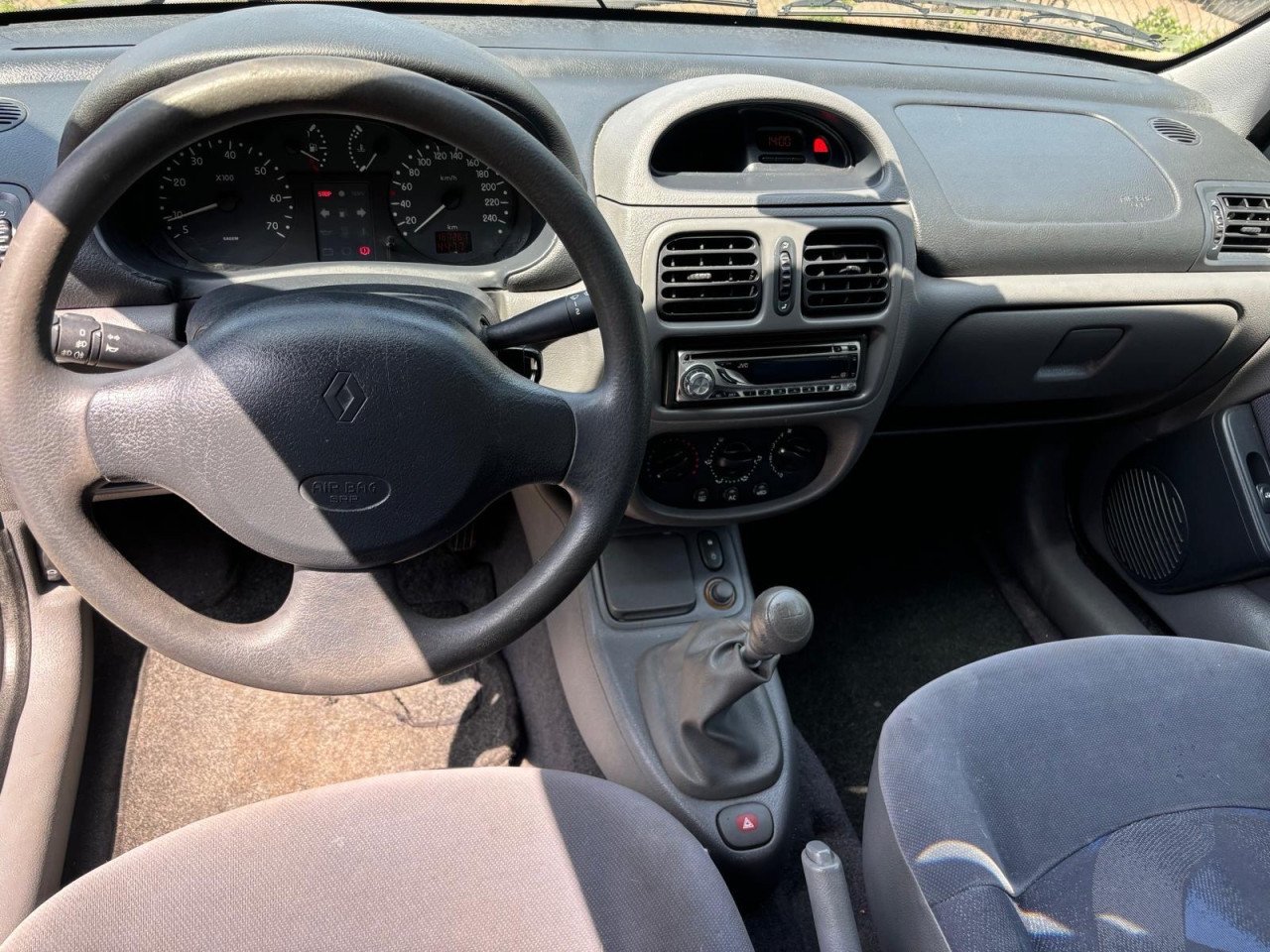 Renault Clio 1.2RN 167.261KM Vol Jaar Apk