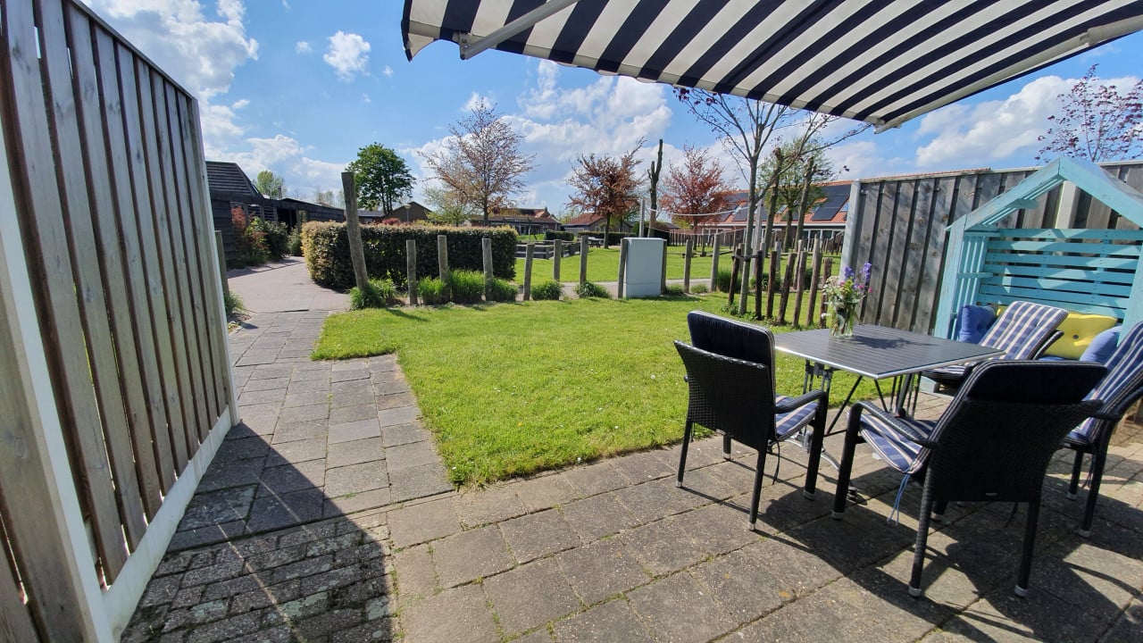 DE ZON IN STEE AAN ZEE. KERST & OUD/NIEUW = 4 Nachten + 10 Nachten gratis.