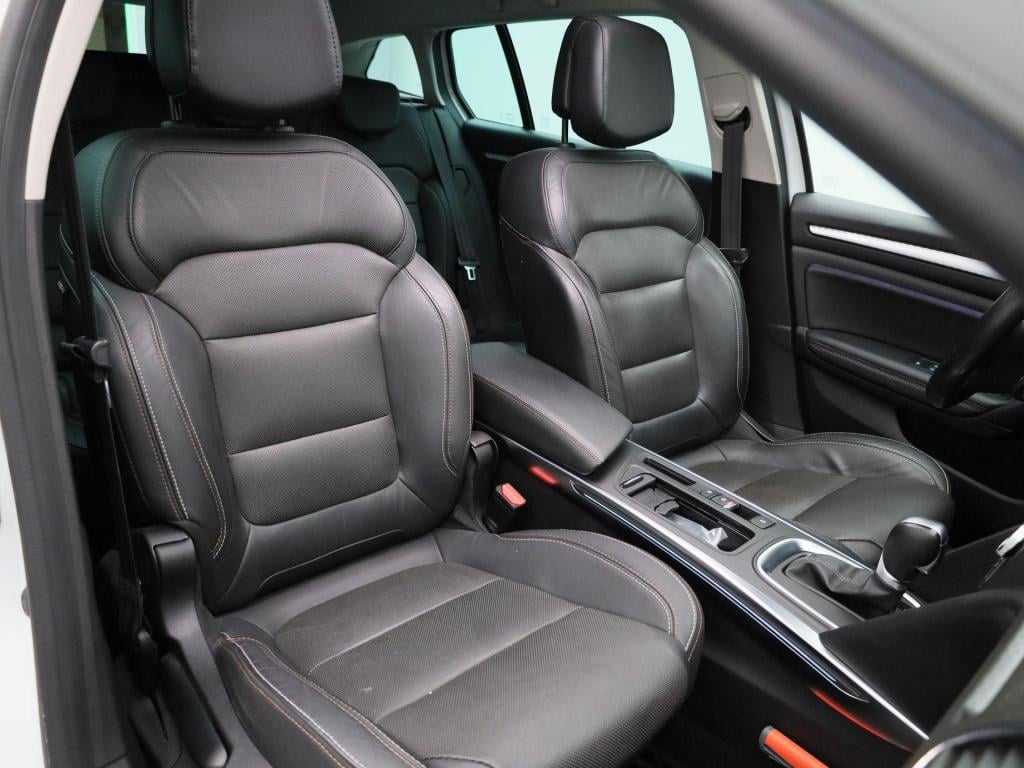 Renault Megane 1.3 tce business edition one | trekhaak | navigatie | leder 