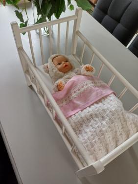 Poppenbedje plus pop
