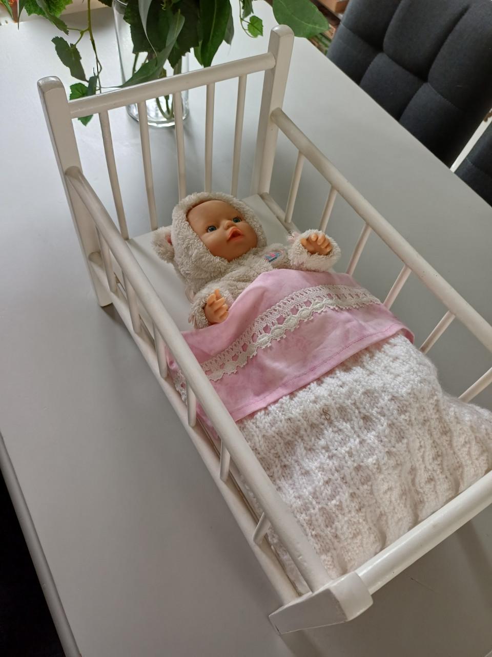 Poppenbedje plus pop