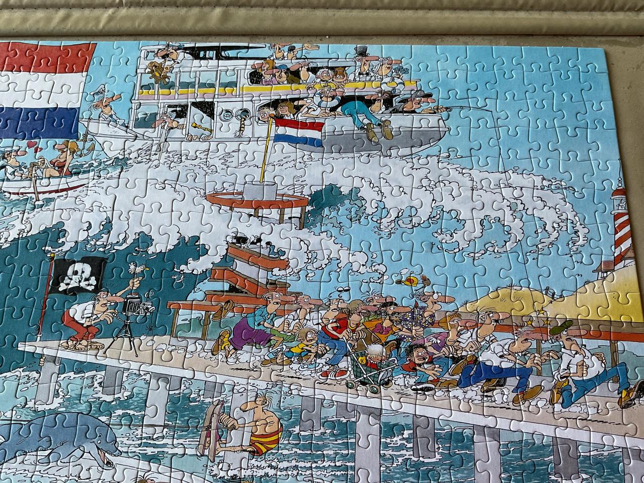 Puzzel JAN VAN HAASTEREN TER LAND, TER ZEE EN IN DE LUCHT