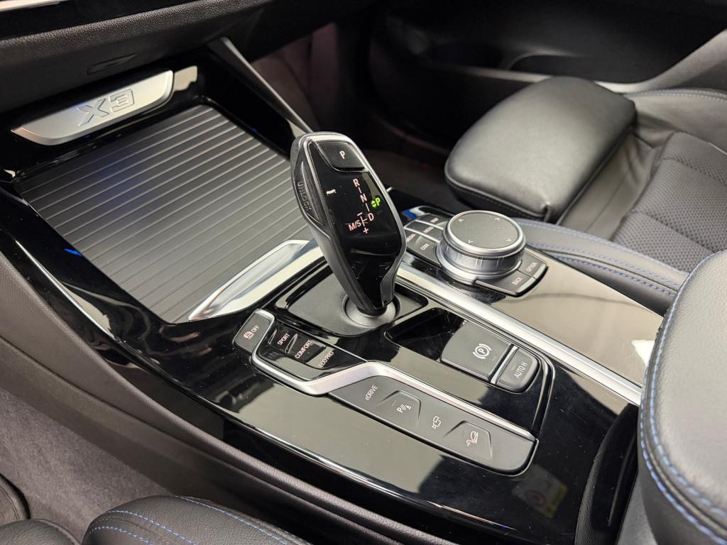 BMW X3 xdrive30e m-sport | memory | 360 camera | head-up-display |