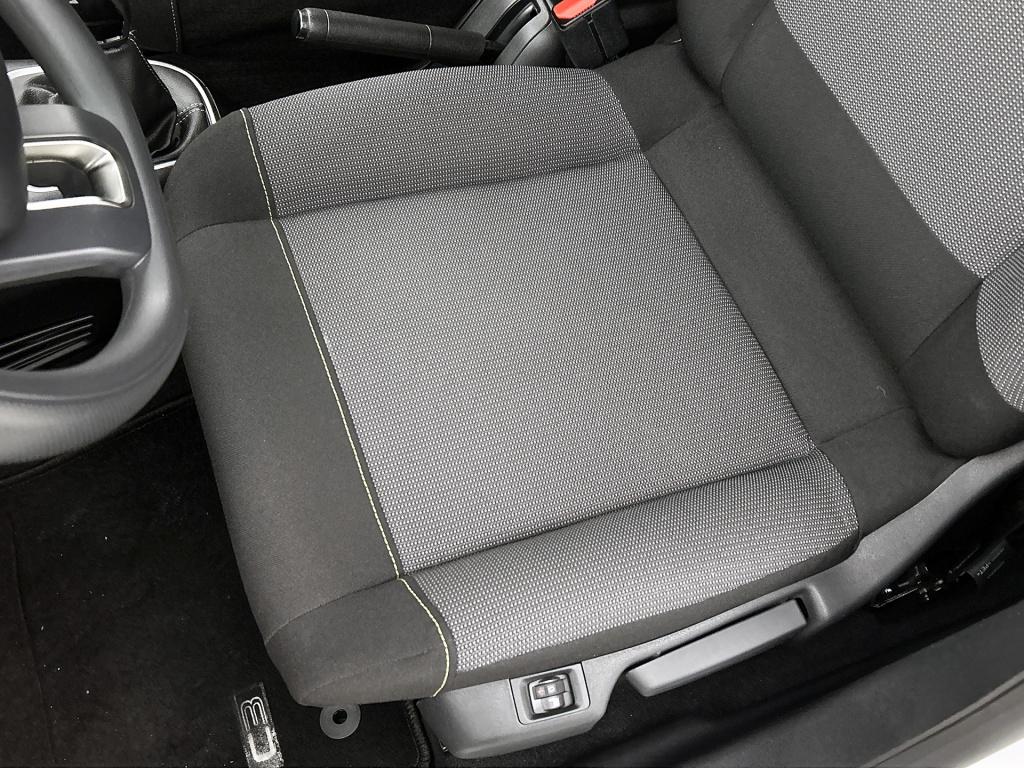 Citroen C3 83 pk shine | rijklaar | stoelverwarming | lm velgen | apple car
