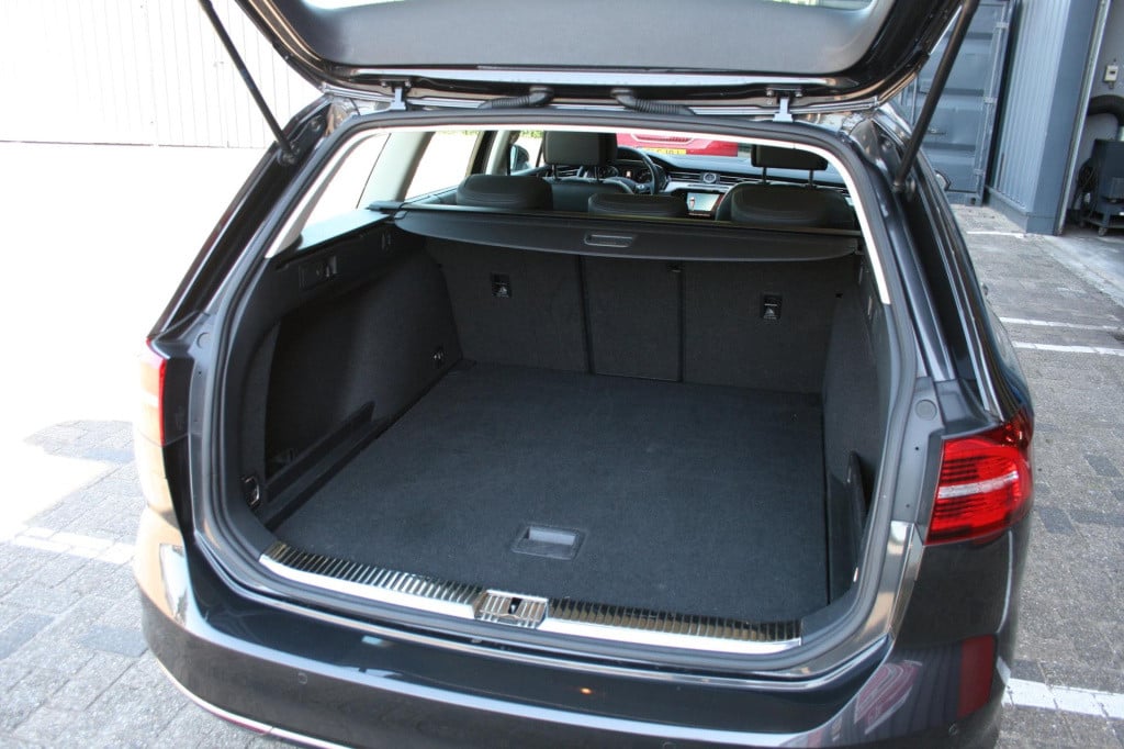 Volkswagen Passat variant 1.4 tsi act highline