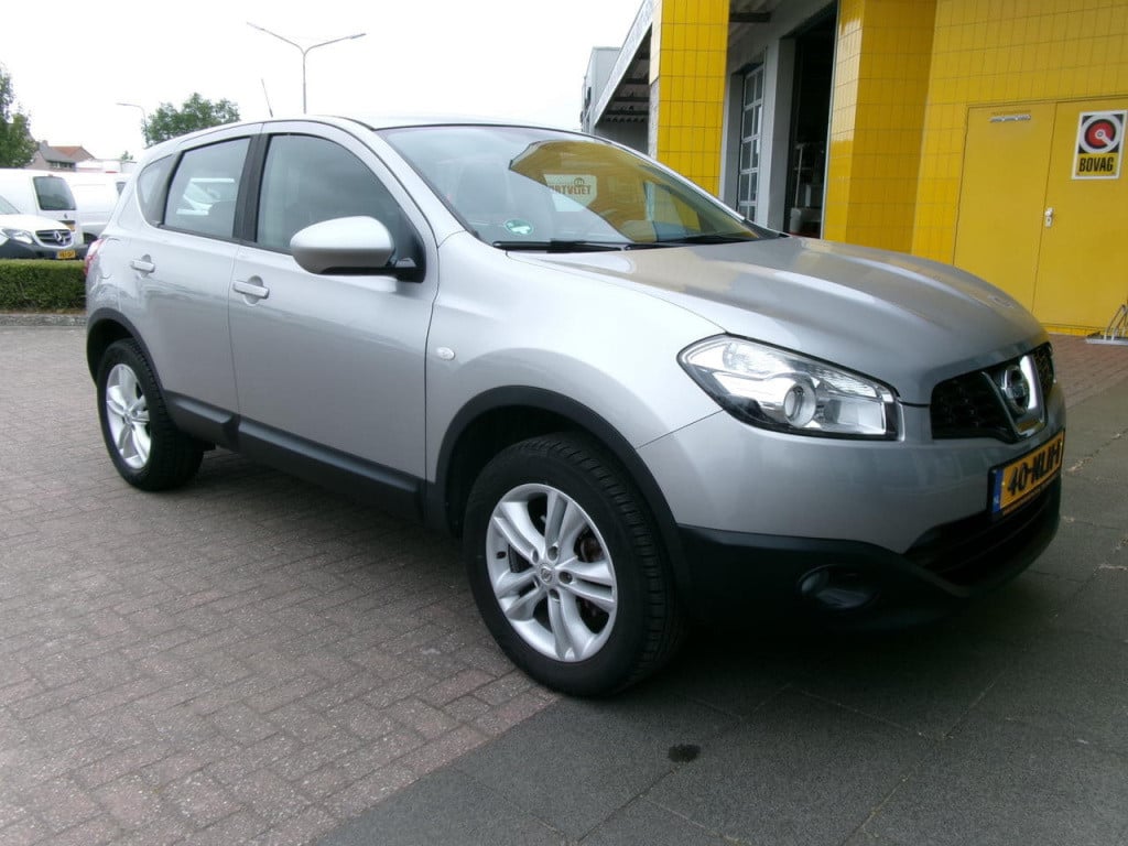 Nissan Qashqai 1.6 cvtc airco, cruise-contr., pdc, trekhaak