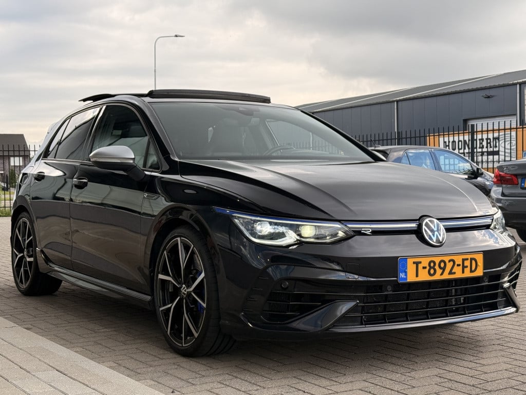 Volkswagen Golf 2.0 tsi r 4motion performance nurburgring edition | akrapov