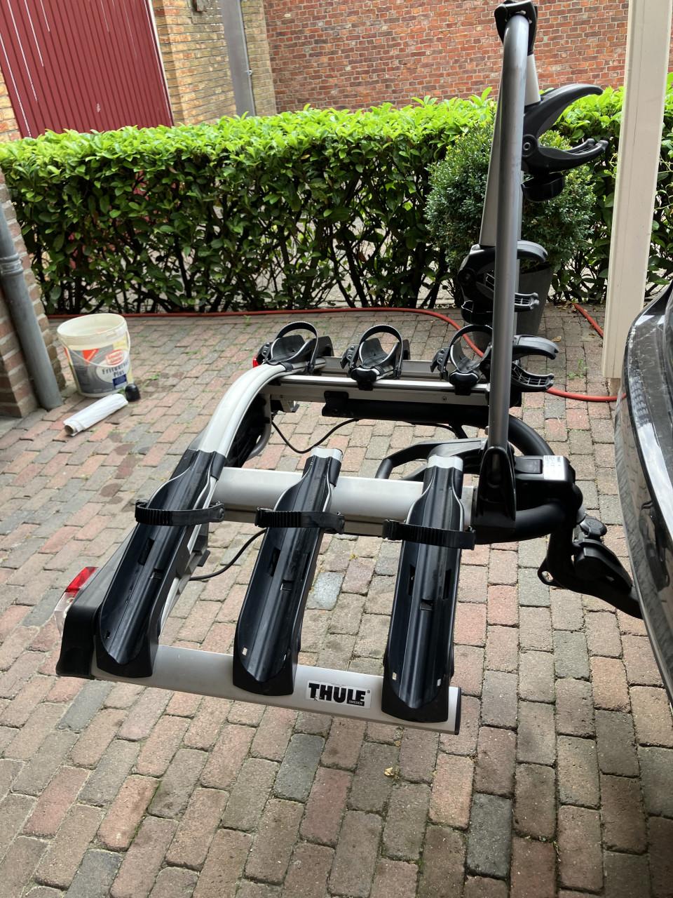 Thule Fietsendrager geschikt voor 3 fietsen