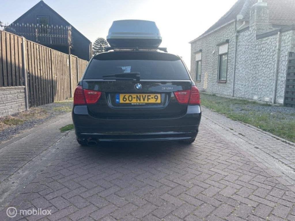 BMW 3-serie touring 318i business line