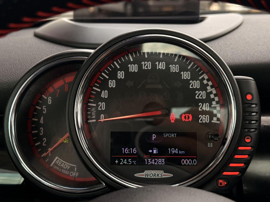 Mini 3-deurs 2.0 john cooper works s 232pk | acc | pano | head-up | harman 