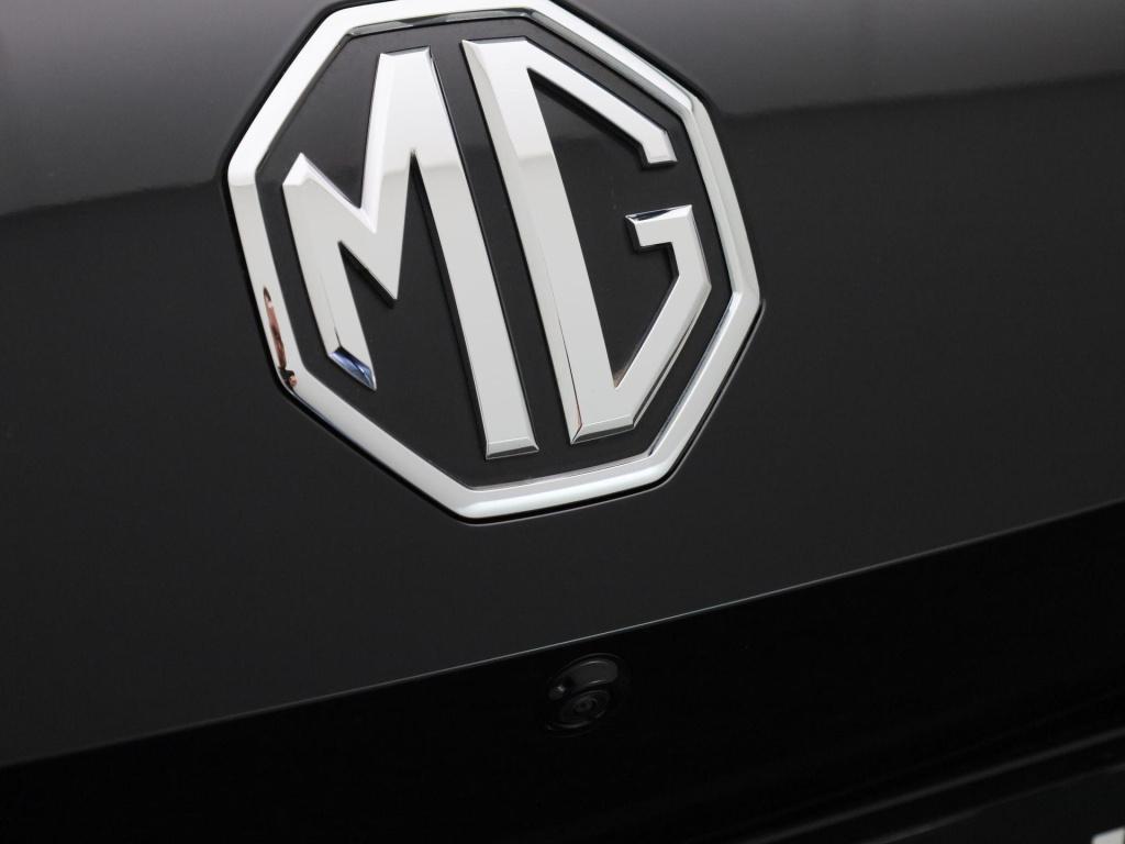 MG Mg4 long range luxury 64 kwh | navi | led koplampen | 360 camera | carpl