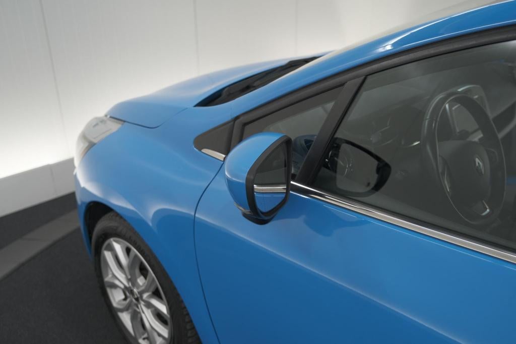 Renault Clio estate tce 90 intens | bleu de france | parkeersensoren | navi