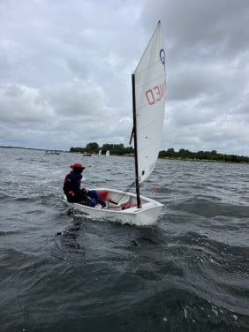 Far East wedstrijd optimist - NED 2814