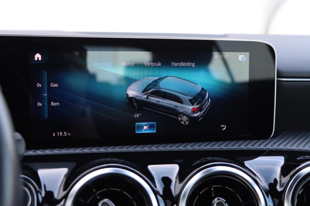 Mercedes-Benz A-Klasse 200 business solution plus upgrade