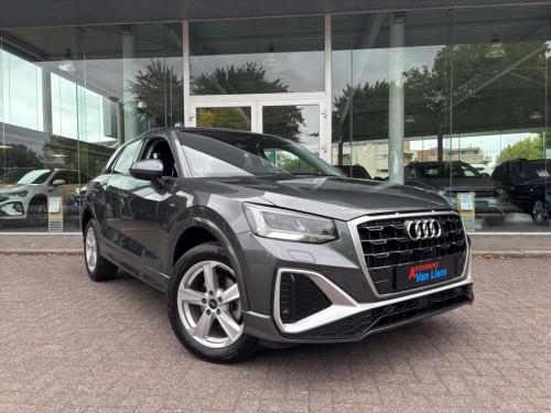 Audi Q2 35 tfsi 150pk s tronic s- edition| navigatie|leder|camera|elek klep