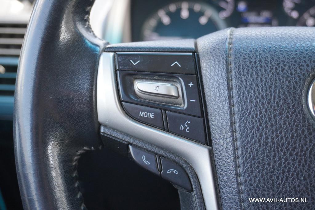 Toyota Land Cruiser 2.8 d-4d-f challenger window van