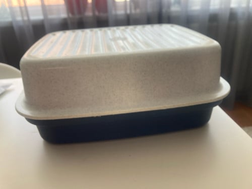 Tupperware brooddoos