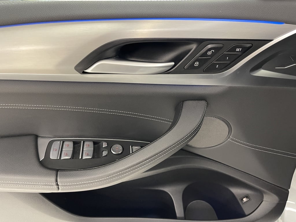 BMW X3 xdrive30e m-sport | harman/kardon | 360 camera | head-up-display