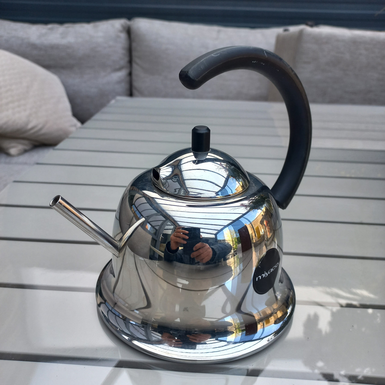 MIYACO JAPAN 18-8 STAINLESS STEEL 1L