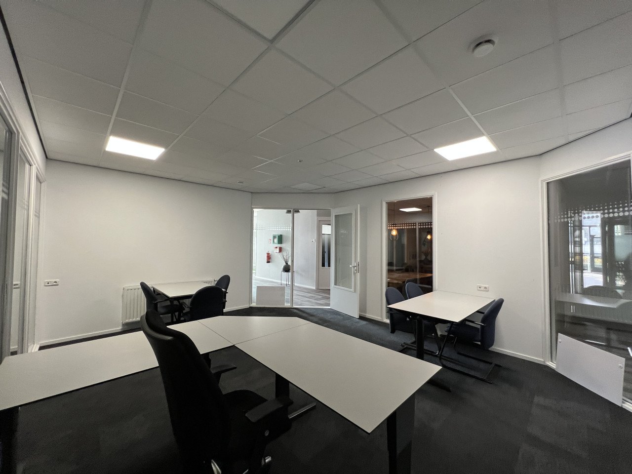 Te huur 27m2 kantoorruimte net buiten centrum Goes
