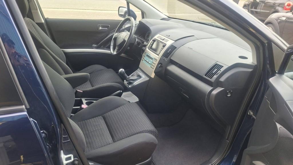 Toyota Corolla Verso 1.8 vvt-i dynamic 7pers