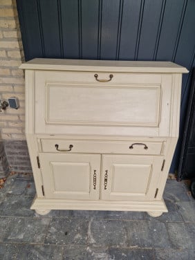Secretaire