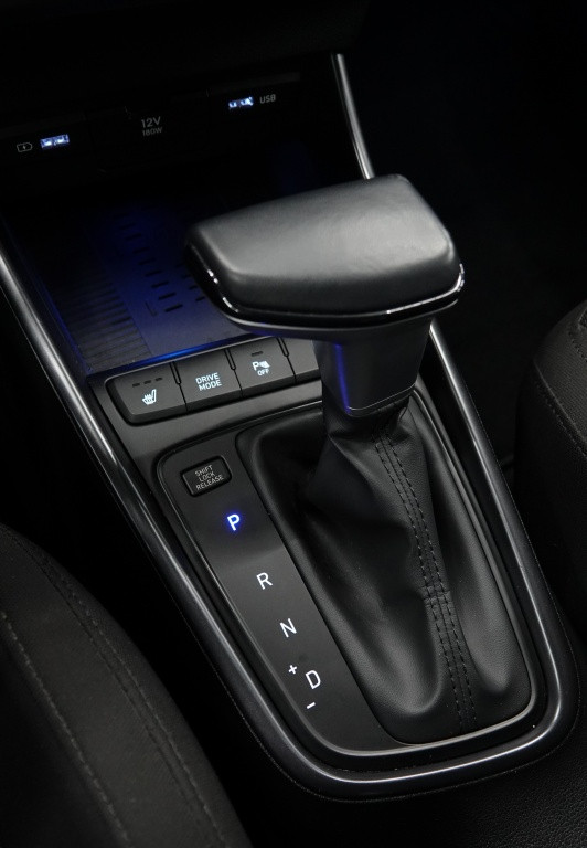 Hyundai I 20 1.0 t-gdi mild-hybrid | camera | pdc |