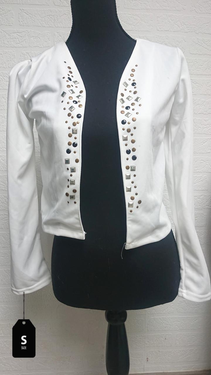 Pakket dameskleding 23 stuks maat XS/ S