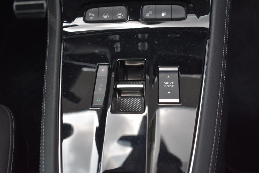 Opel Grandland 1.6 turbo plug-in hybrid gs 225pk | navi | camera | elektr. 