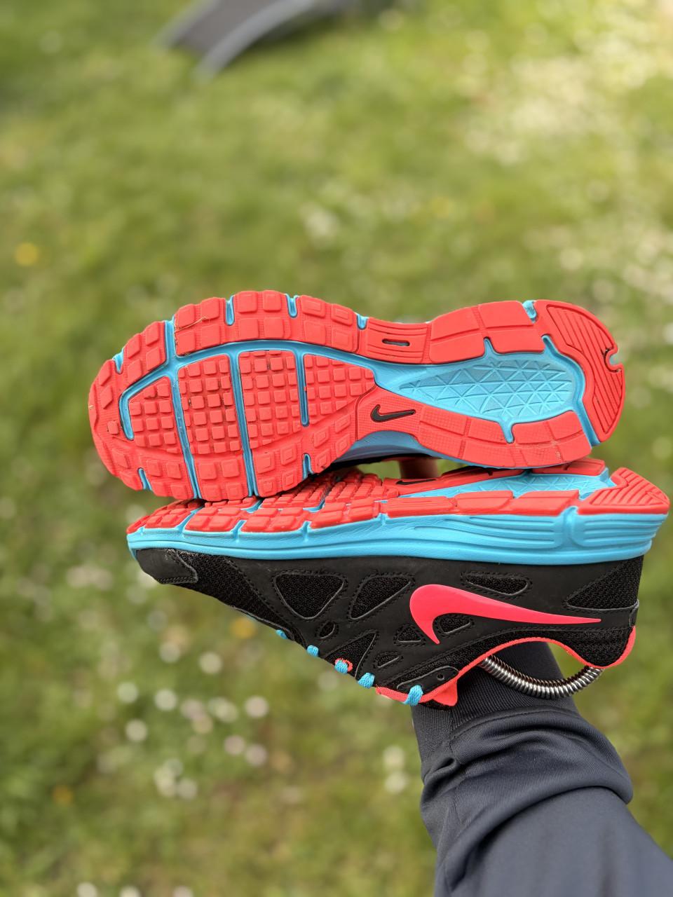 Nike sneakers maat 38