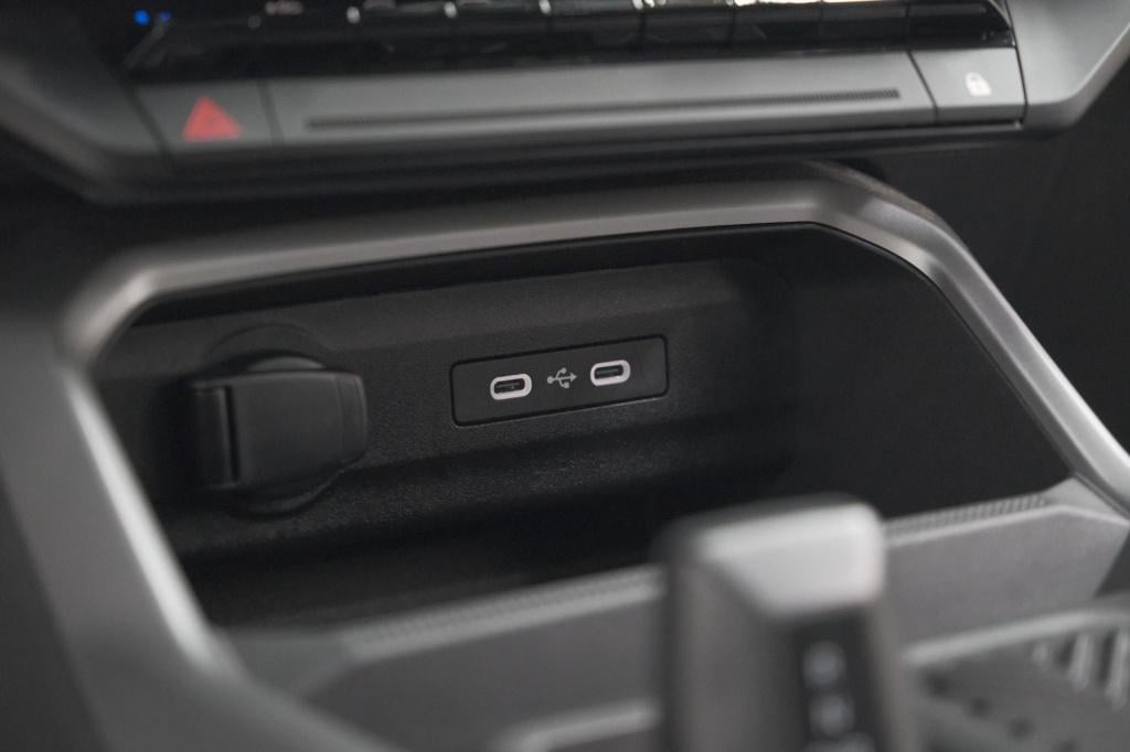 Dacia Bigster 1.8 hybrid 155 journey | 360 camera | pack winter | schuif-/k