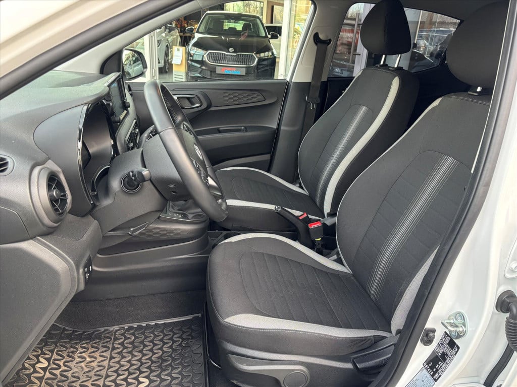 Hyundai I 10 1.0i 67pk comfort automaat 5 zits|carplay|cruise|rijklaar incl