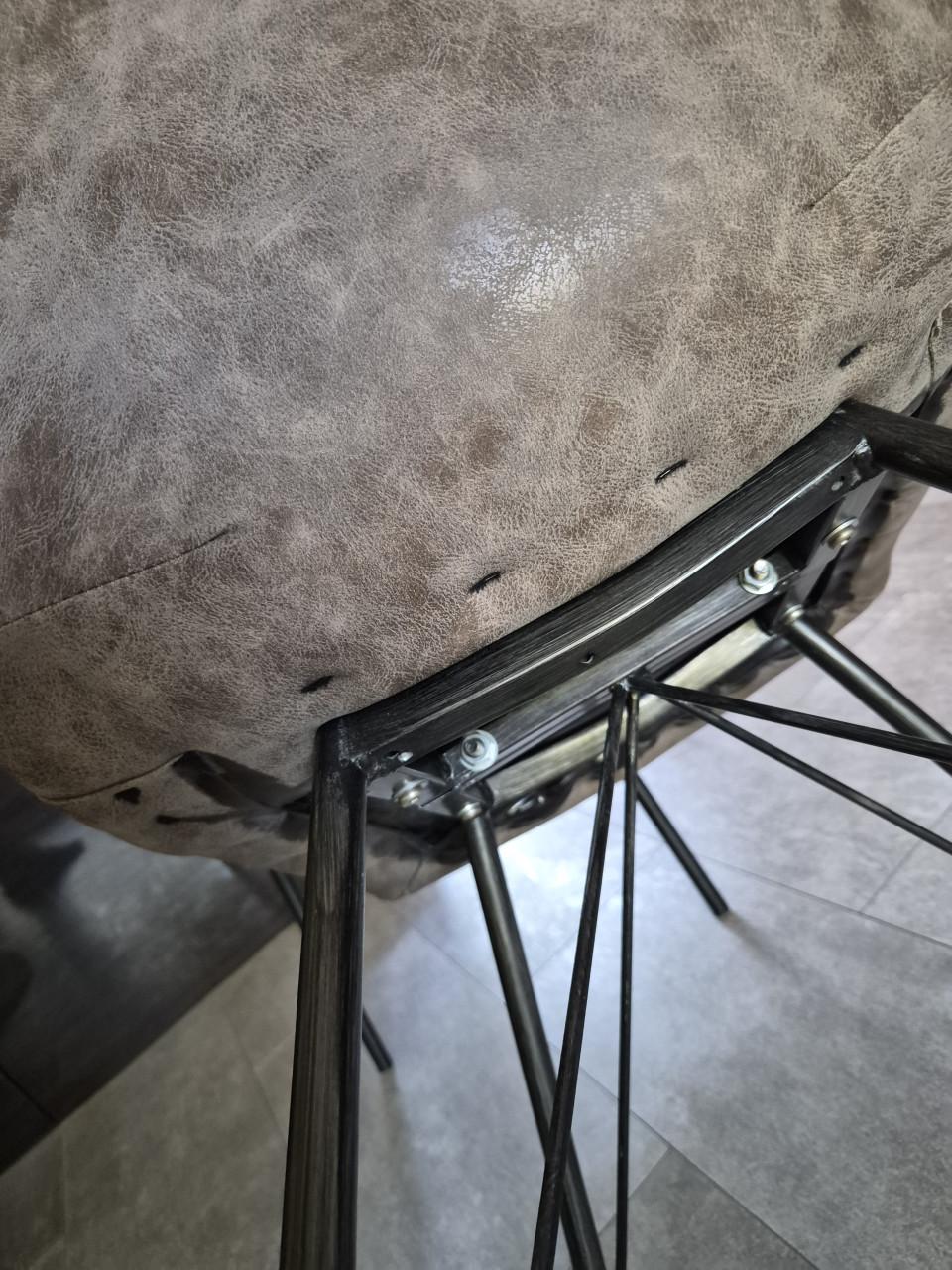 4 eetkamerstoelen