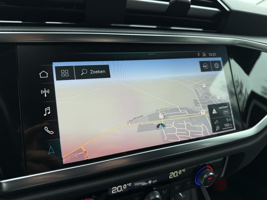 Audi Q3 35 tfsi pro line sport // dealeronderhouden //