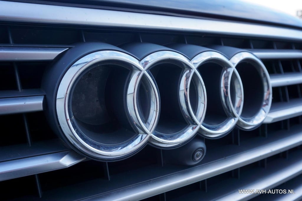 Audi Q7 3.0 tdi e-tron quattro sport