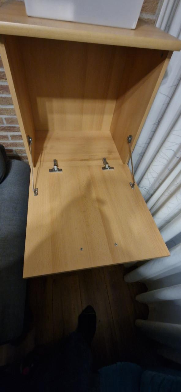 WIE WIL DEZE KAST VAN ONS OVERNEMEN, LEUKE VRAAGPRIJS