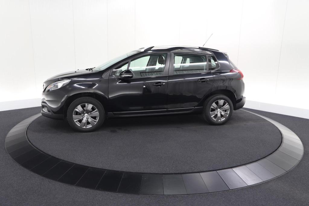 Peugeot 2008 puretech 82 active | lage km | trekhaak | navigatie | parkeers