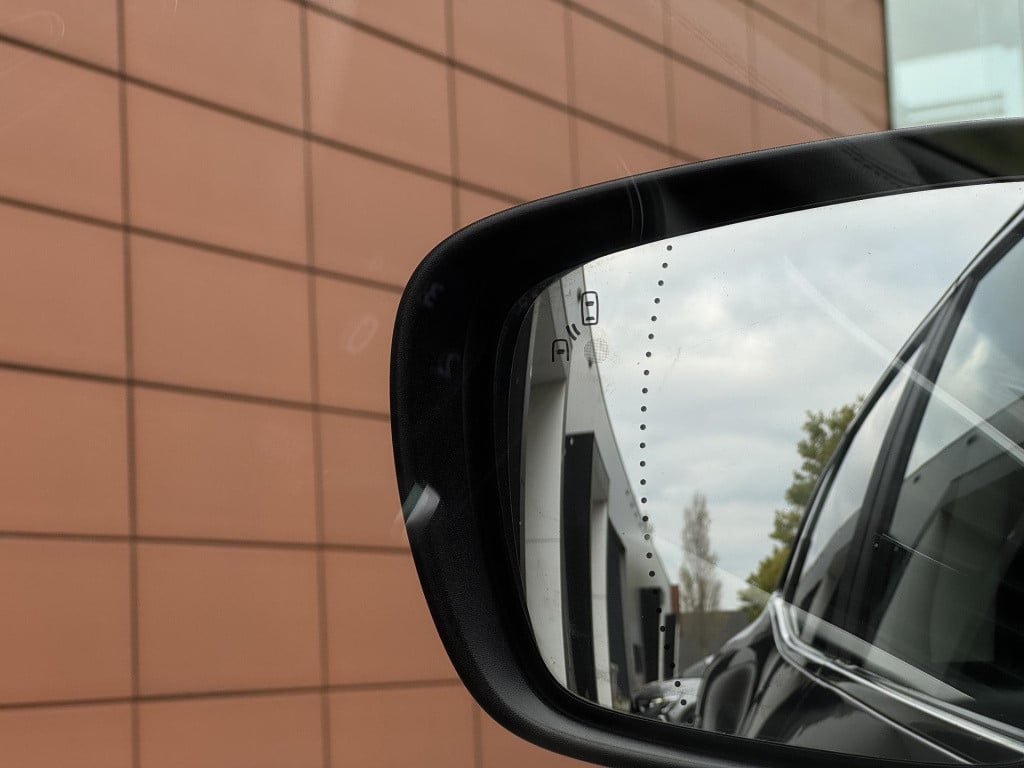 Renault Kadjar 1.2 tce intens | trekhaak | navigatie | camera | cruise & cl
