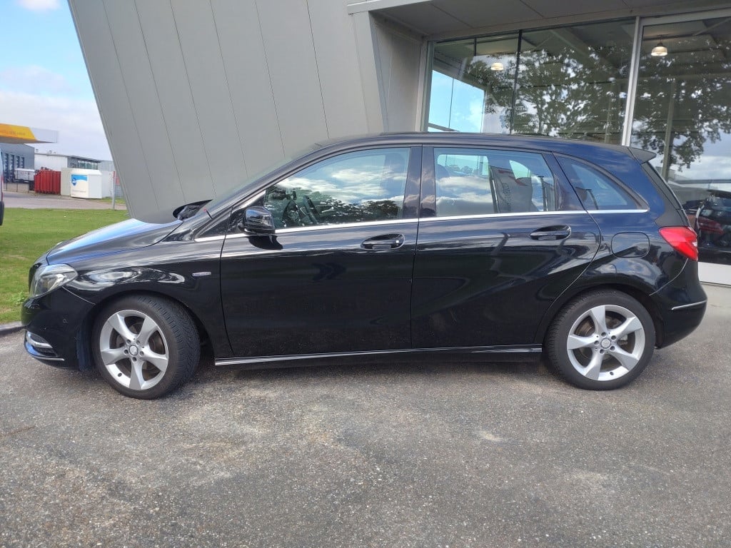 Mercedes-Benz B-Klasse 180 ambition