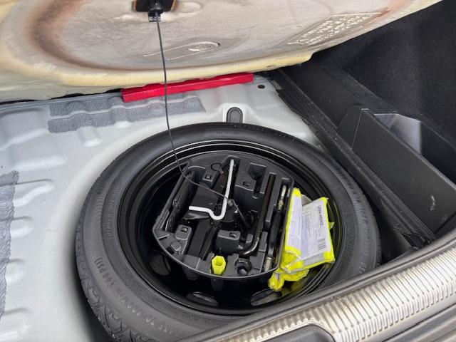 Ds Ds 7 crossback 1.6 puretech 180pk aut performance line beige integraal l