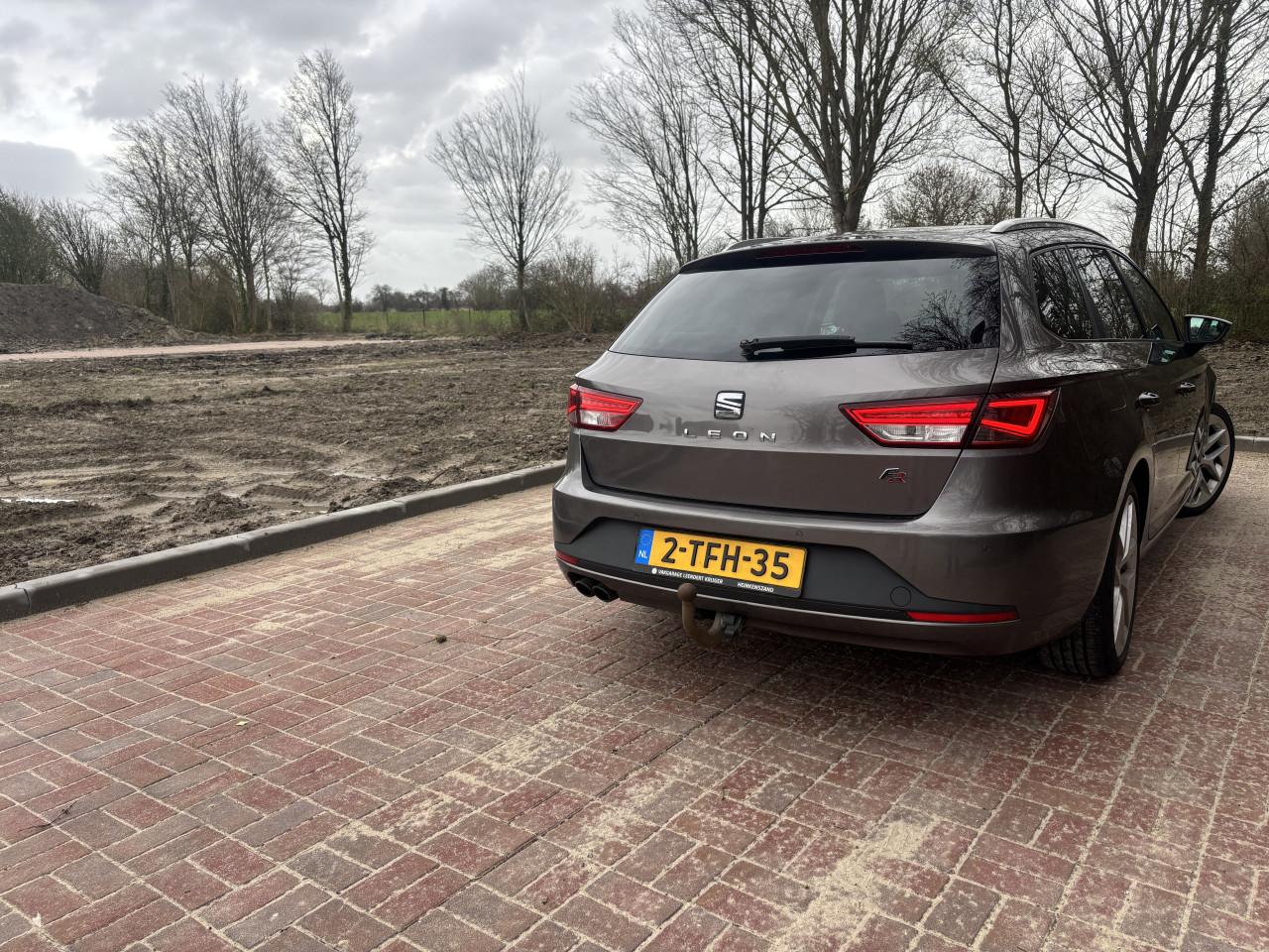 SEAT Leon FR First Edition 1.4 TSI (2014)