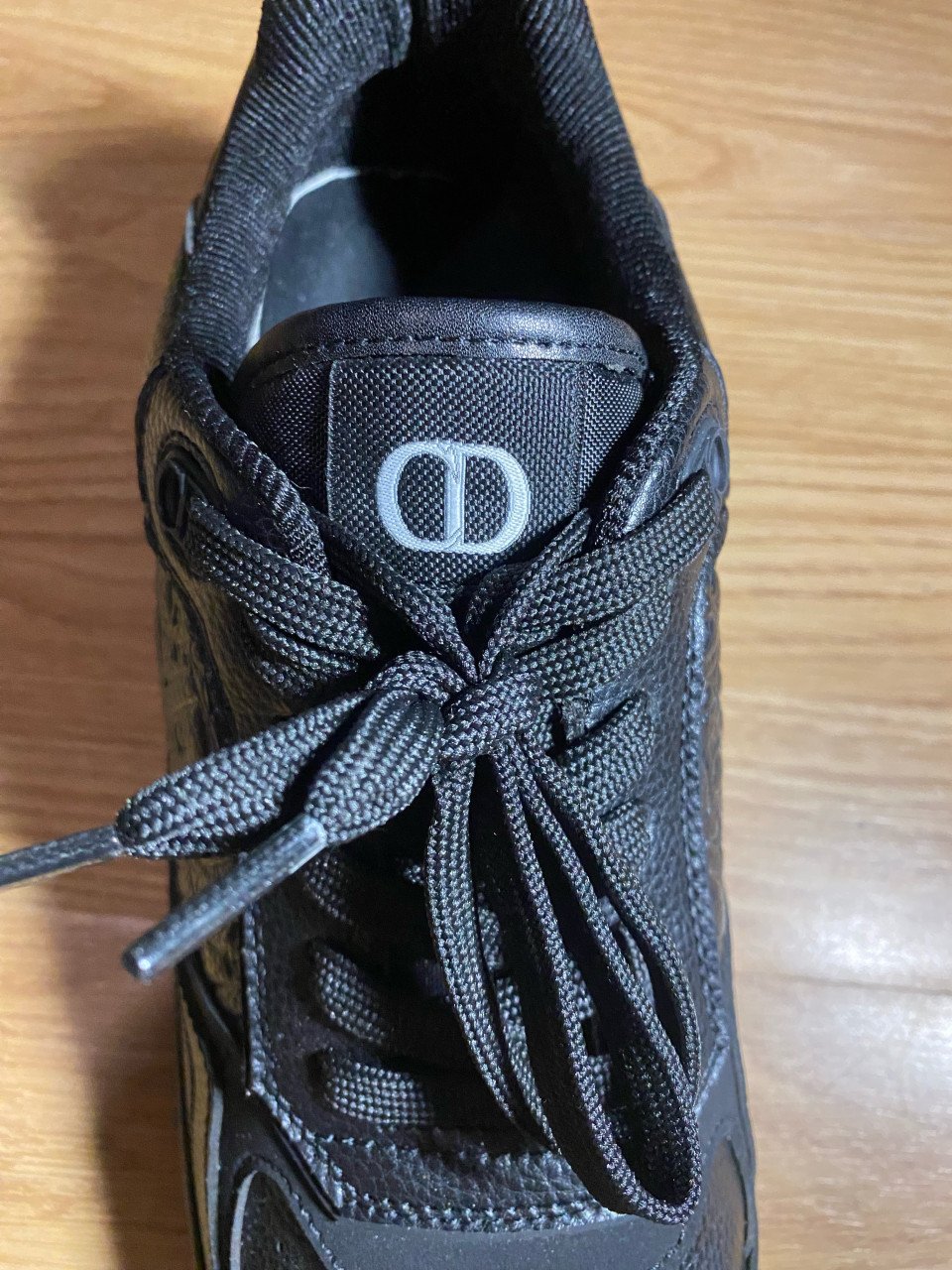 Dior B27 Zwart