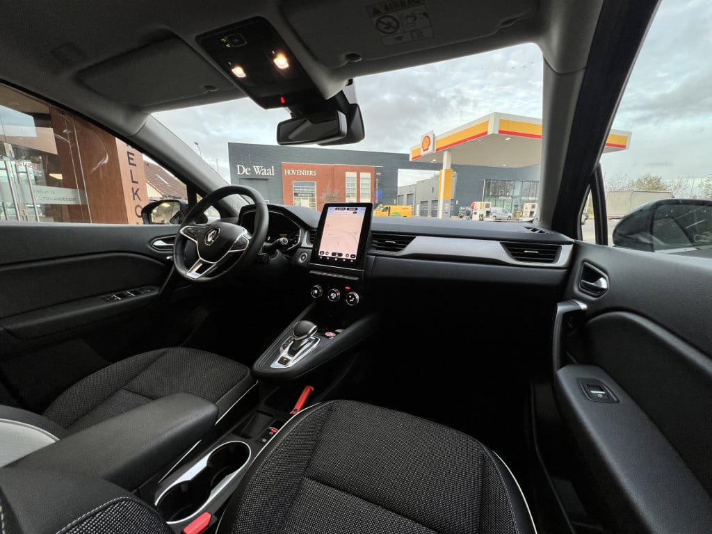 Renault Captur 1.6 e-tech plug-in hybrid 160 intens | camera | dodehoek det