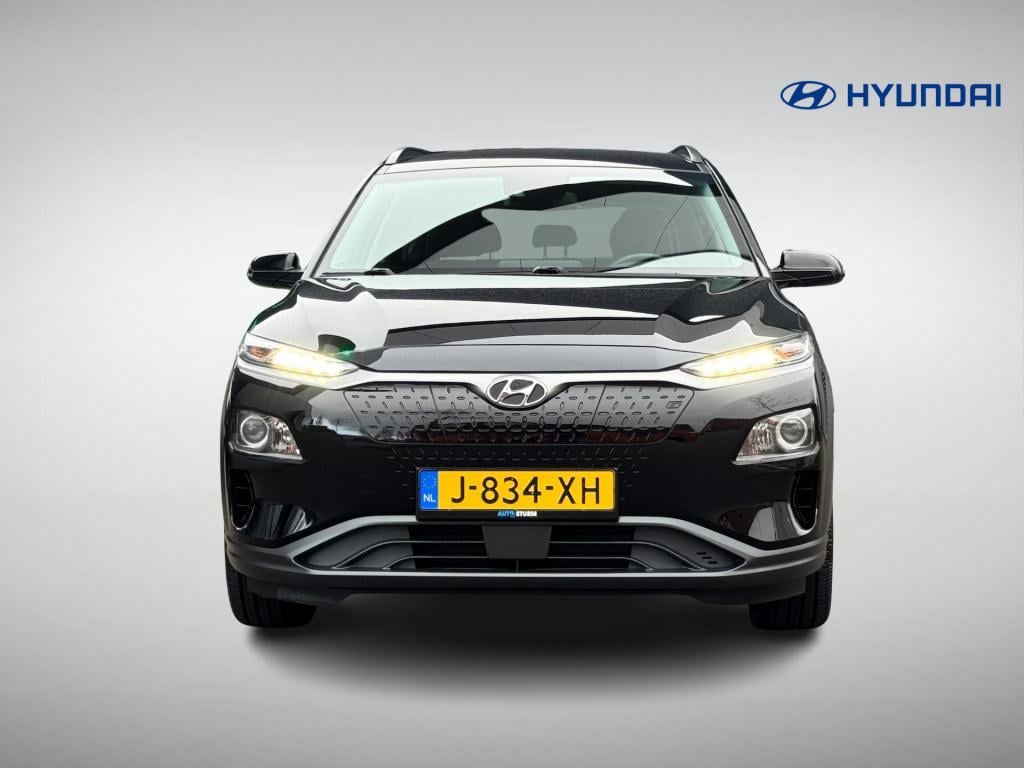 Hyundai Kona ev comfort 64 kwh soh 95% 3-fase lader