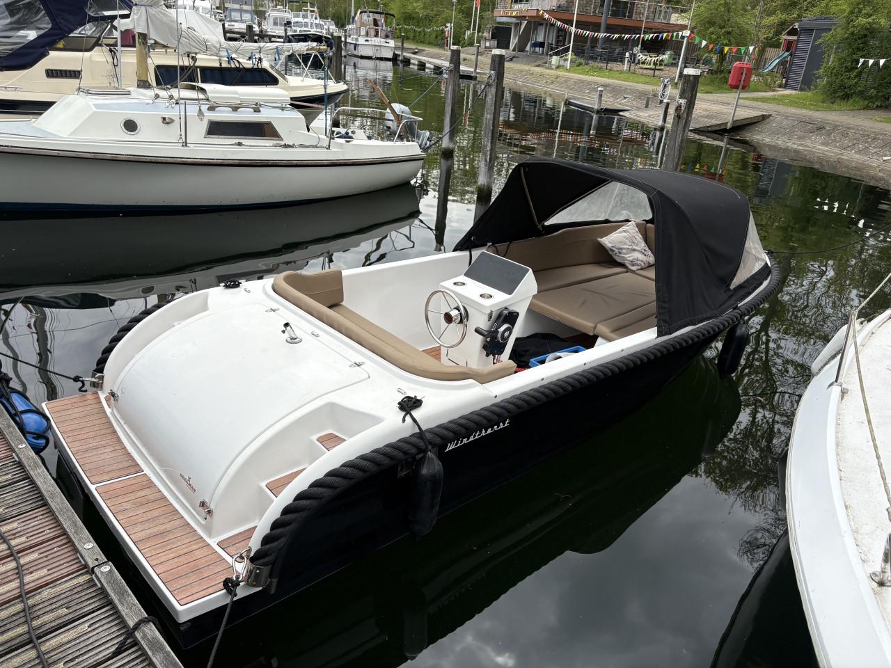 Mooie sloep - vaarklaar - inclusief trailer