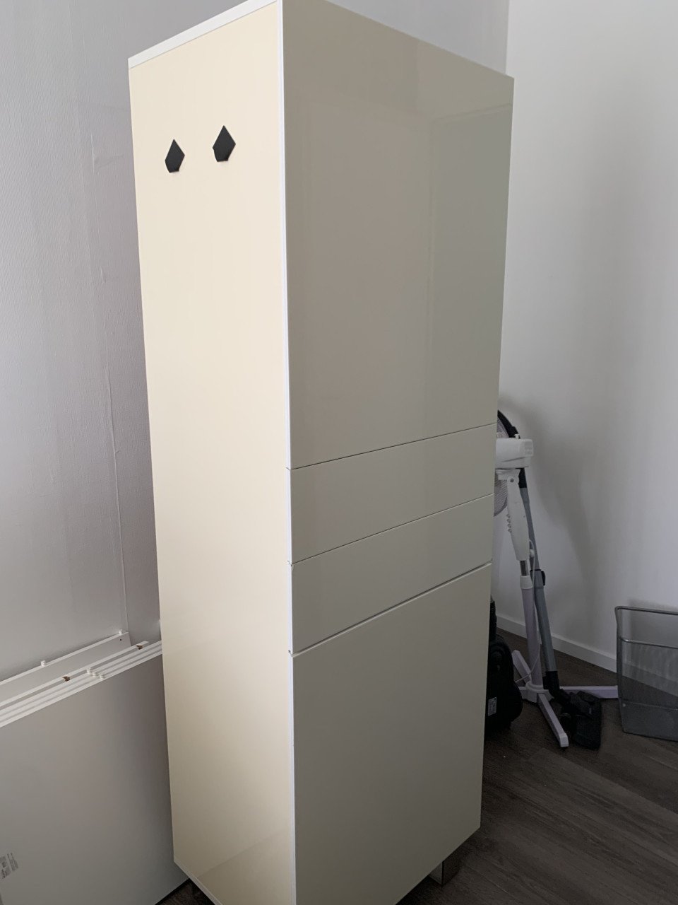 Kast