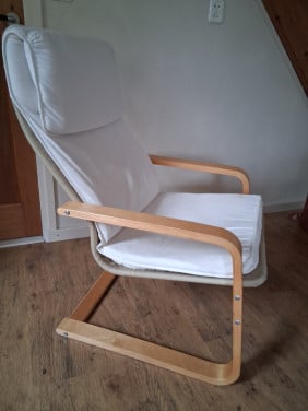 IKEA schommelstoel Gereserveerd