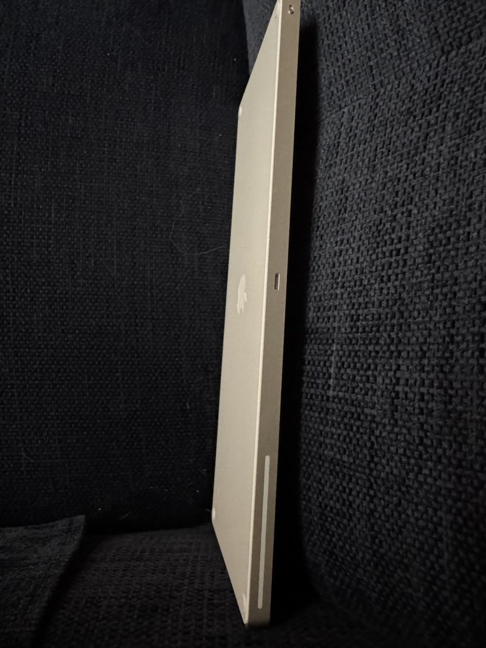 Apple Magic Keyboard  (2015)